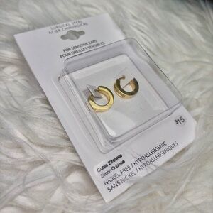 Hypoallergenic Cubic Zirconia Gold Sparkly Small Hoops